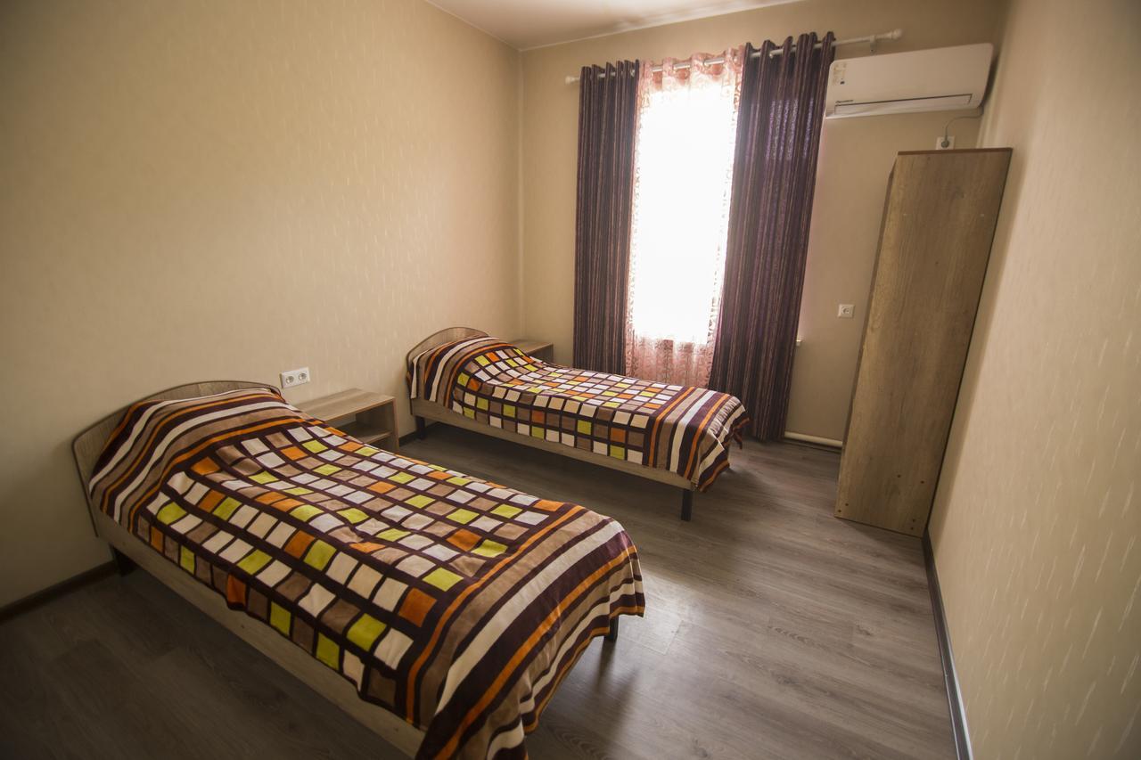 Hostel Esal ออช ภายนอก รูปภาพ