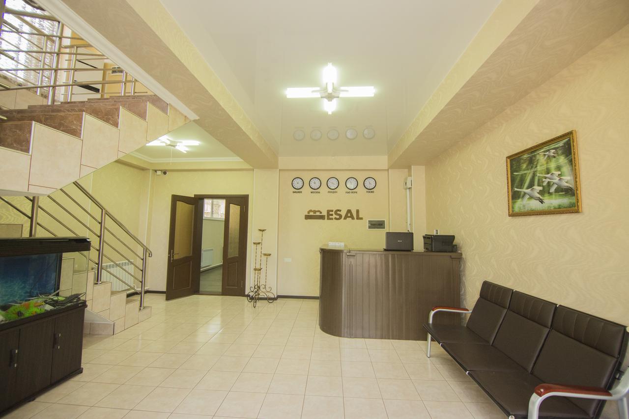Hostel Esal ออช ภายนอก รูปภาพ