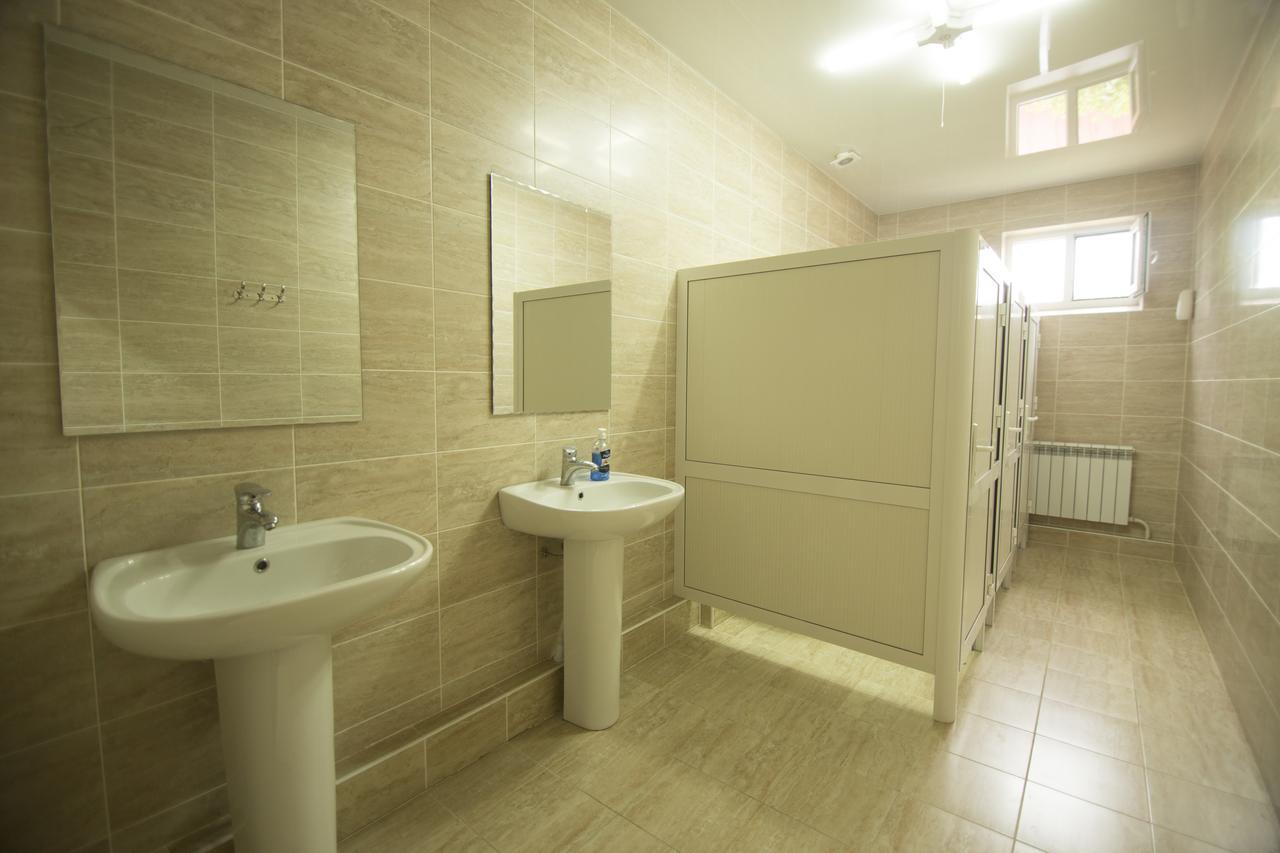 Hostel Esal ออช ภายนอก รูปภาพ