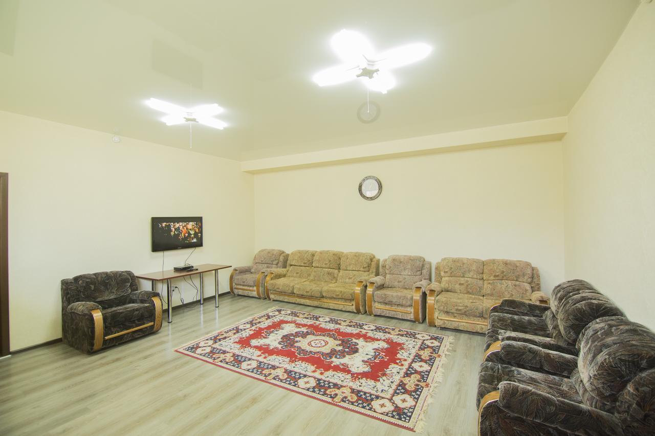 Hostel Esal ออช ภายนอก รูปภาพ